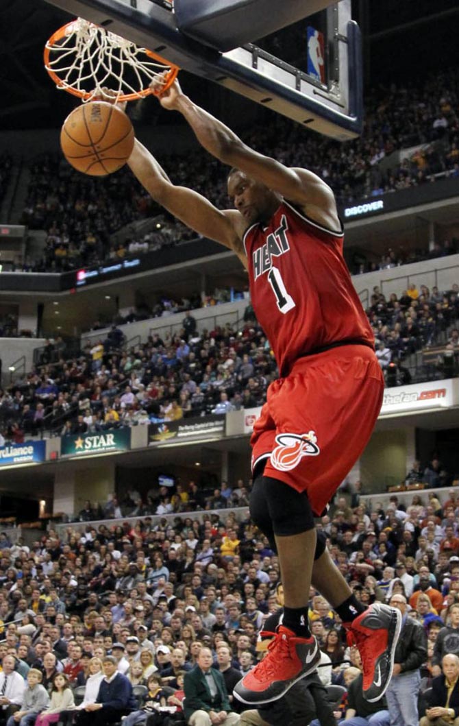 chris bosh #1 red jersey